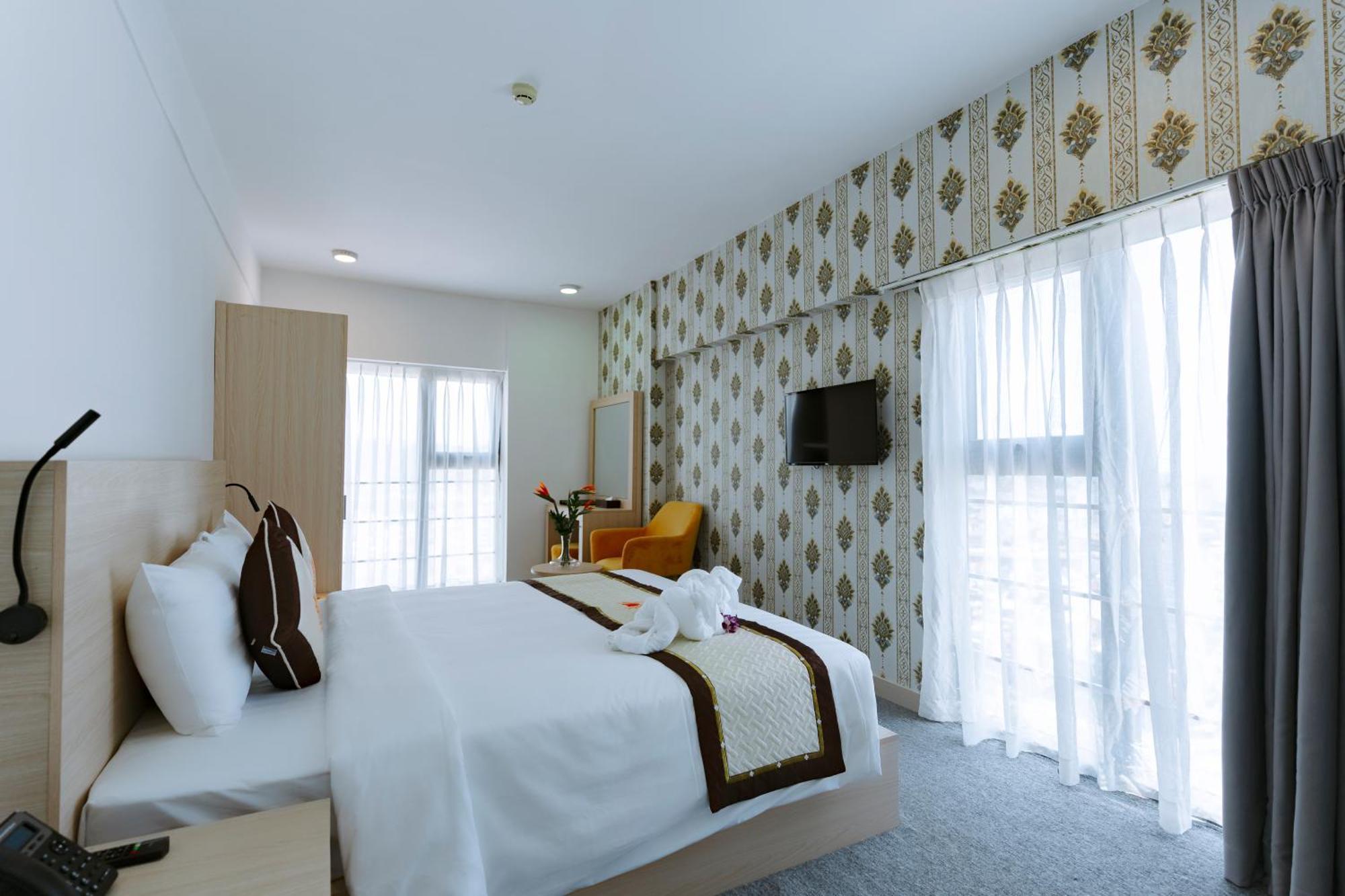 Napoleon Nha Trang Hotel Екстер'єр фото