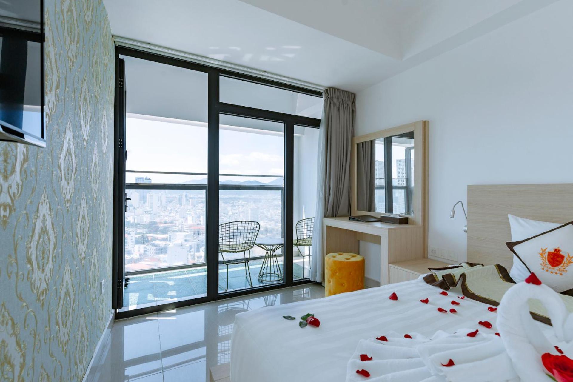 Napoleon Nha Trang Hotel Екстер'єр фото